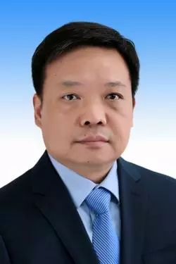 靳磊当选为安阳市人民政府市长