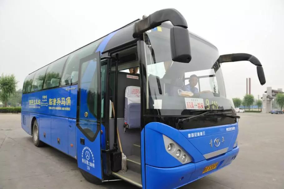 火車站出發,有這幾條乘車線路 306,914和915 其中,306[遊5]是公交 圖