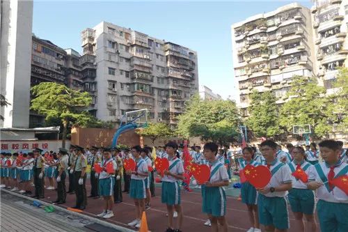 传承红色基因缅怀烈士功绩荔湾区各中小学幼儿园开展多场纪念活动