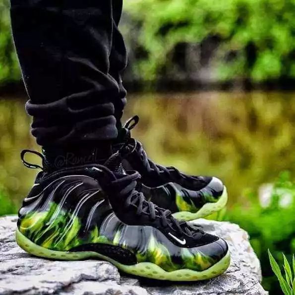 nike air foamposite one 通灵男孩喷