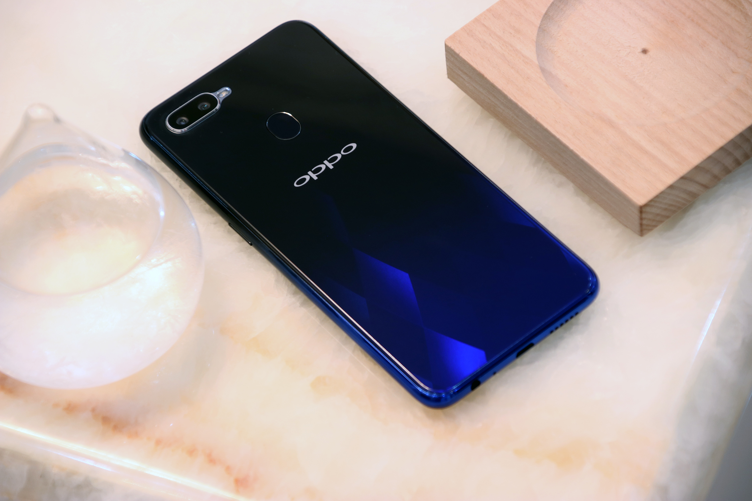 oppoa7x颜色图片