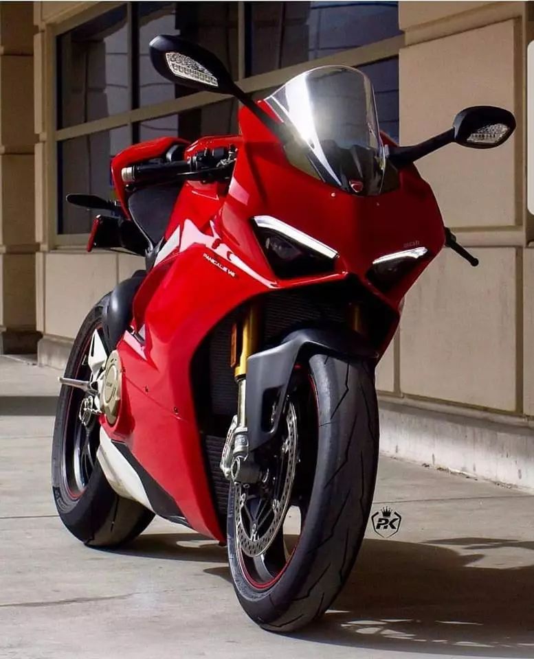 欣赏ducatipanigalev4