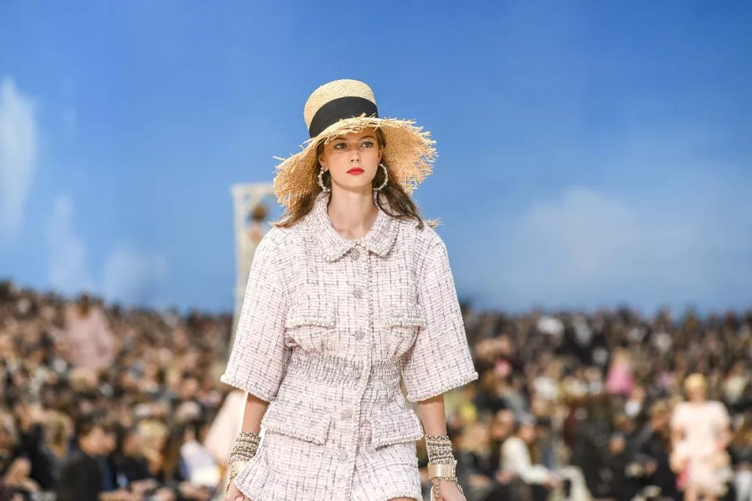 chanel 香奈儿 2019春夏系列大秀!