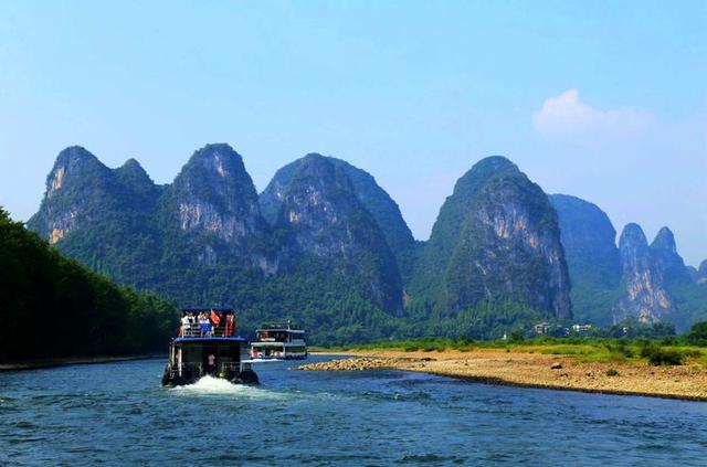 廣西桂林陽朔旅行,在微笑中,遊客錢被悄悄賺走