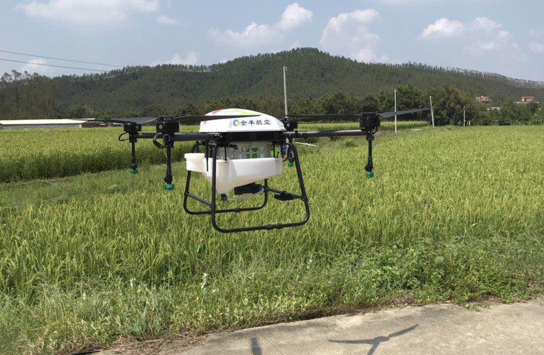 電動和油動植保無人機的優劣勢對比--農用植保無人機科普第四課