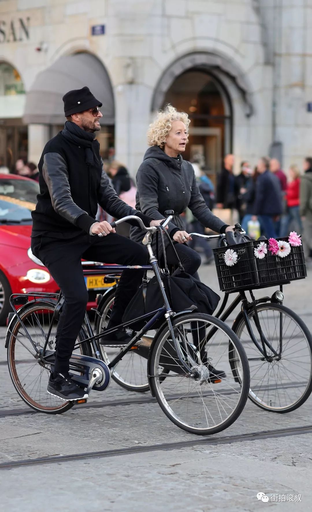 荷兰走路自行车图片