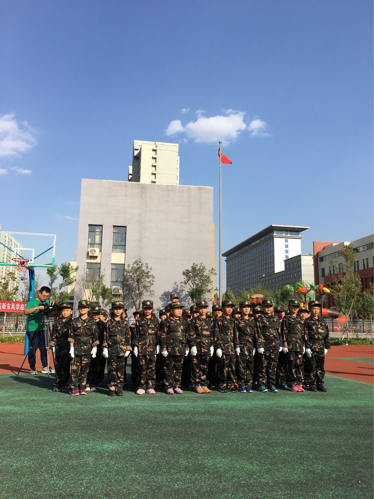 大洼区东风学校图片