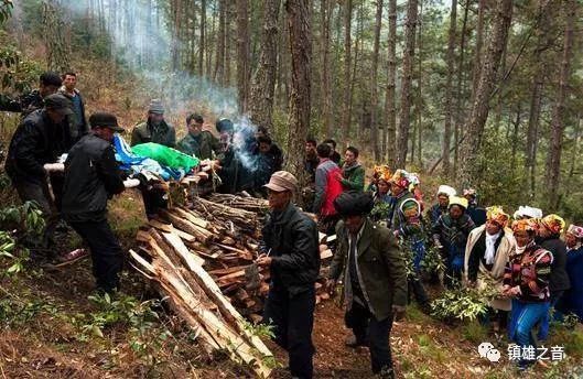 火的民族,生死不离火:彝族火葬全过程(视频),胆小者莫入!