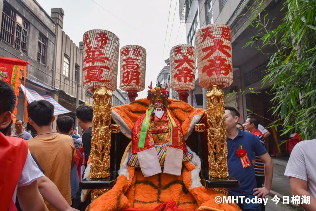 今天早上棉湖锣鼓喧天,十分热闹!_林德镛