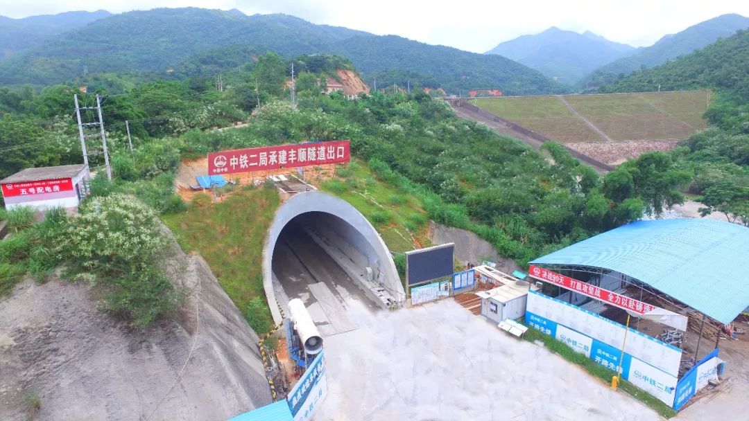 隧道广深港高铁广深段狮子洋隧道南广铁路五指山隧道北岭山隧道京广