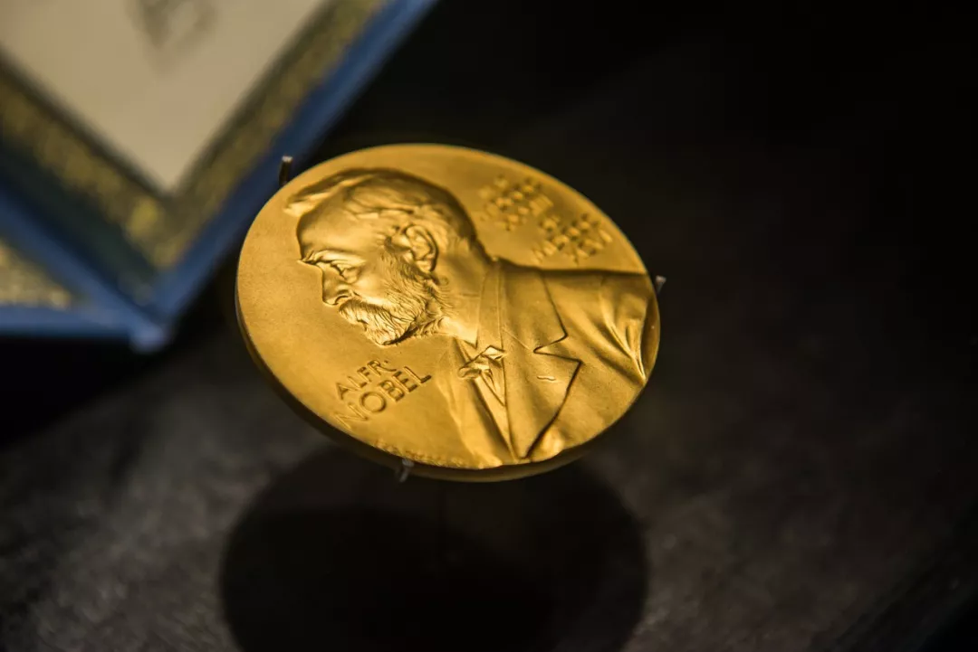 2018诺贝尔三大奖,都被生物学带着节奏走