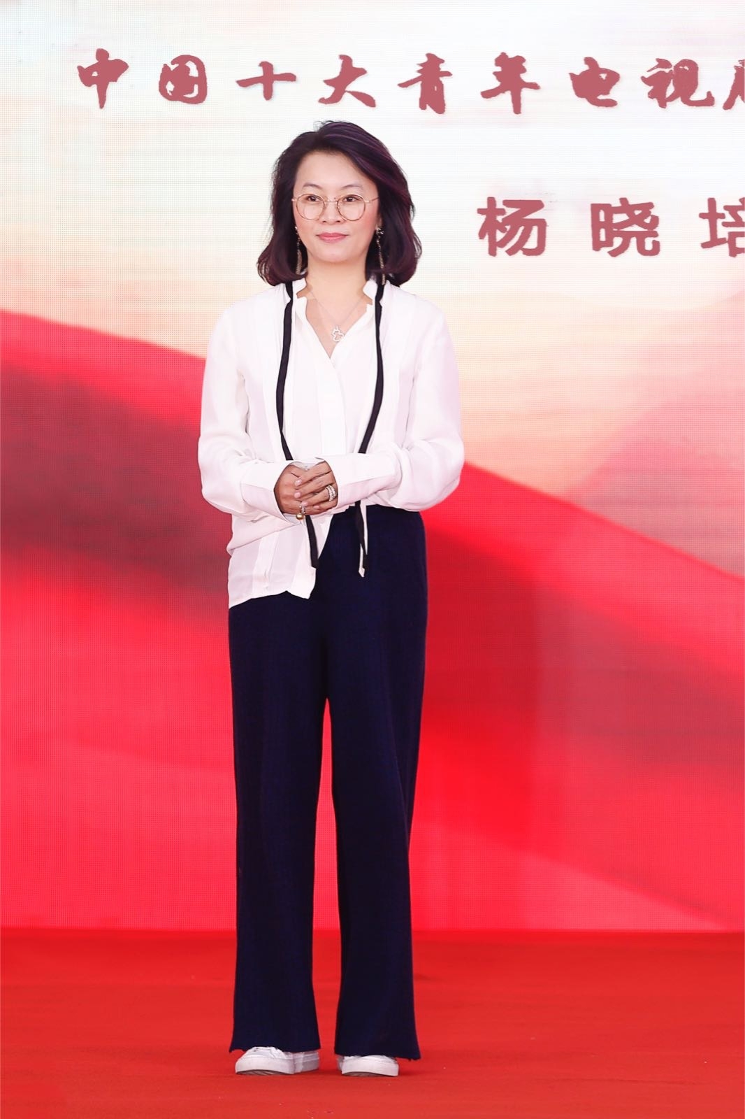 《扶摇》总制片人杨晓培获十大制片人奖 领跑暑期档创多项纪录