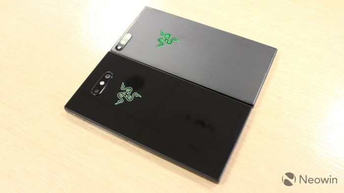 Razer Phone 2发布：背面Chroma幻彩灯 正面120Hz屏幕