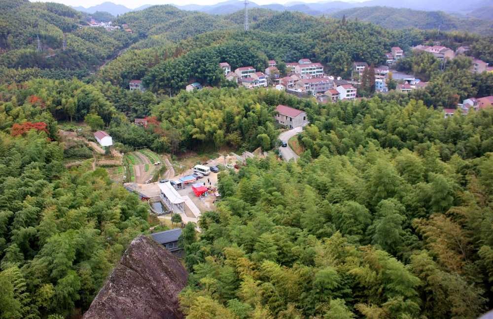 寧波裘岙獅山玻璃觀景平臺,又一處網紅地_裘岙村