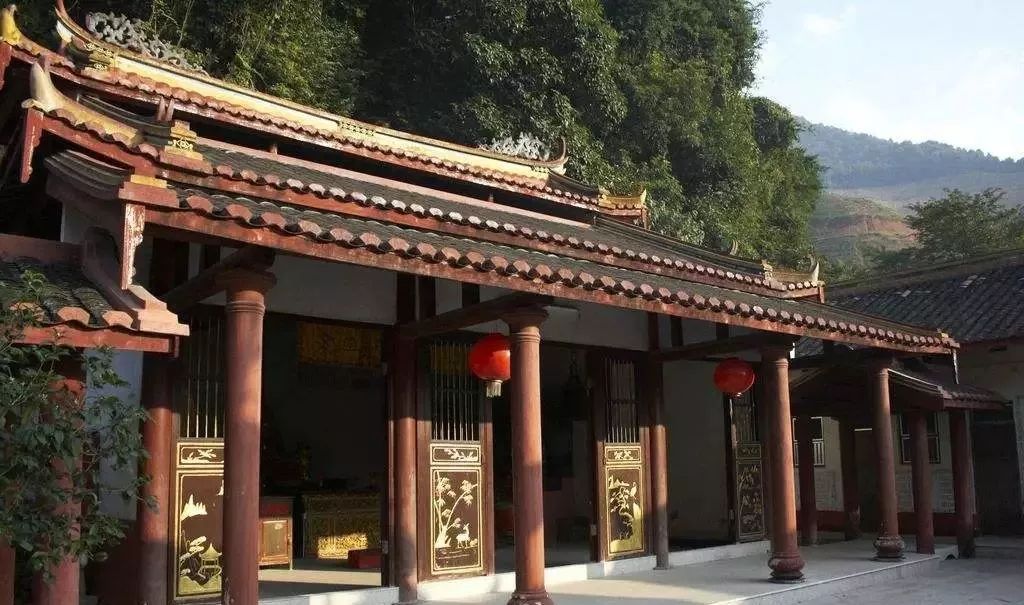 客堂寮執行寺僧出入請假,外來僧人住宿登記,來往賓客的接待及信徒的