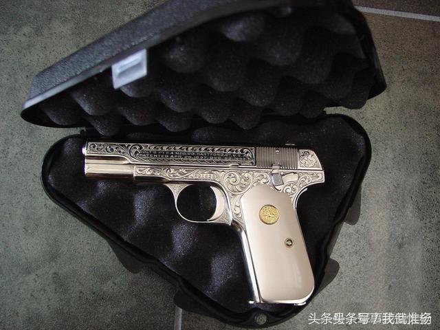 一把珍貴的馬牌櫓子勃朗寧m1903式手槍