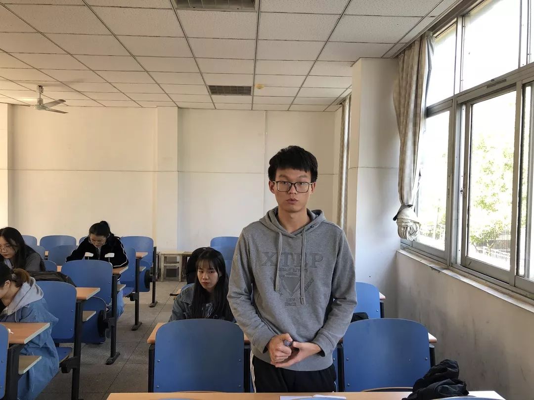 新聞2018年東華理工大學藝術學院撫州校區三會一課黨課學習新聞報道