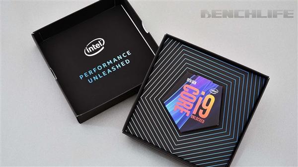 Intel i9-9900K评测样品前瞻：特制五边形小盒子