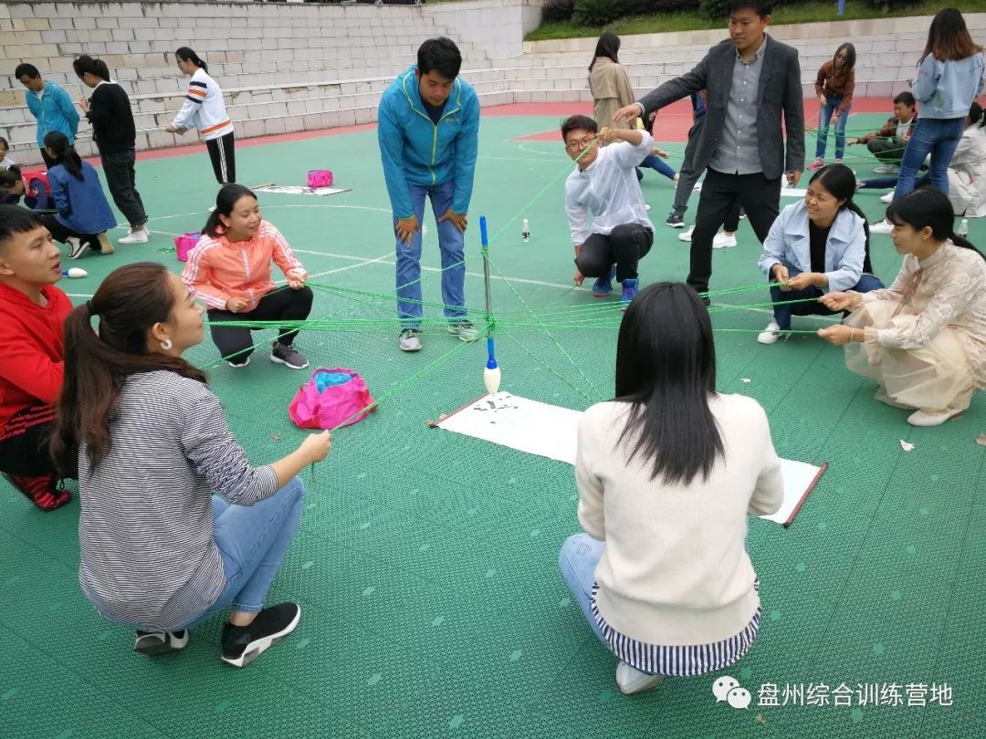 拓展小遊戲——神筆馬良_團隊