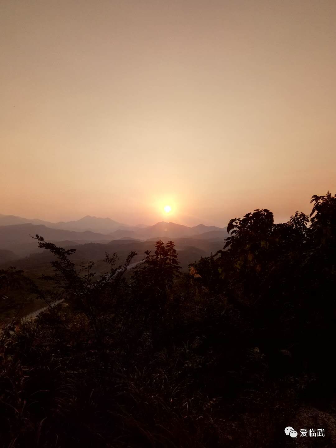 舜峰访古 临武的夕阳让你惊爆眼球,快来围观!_刘尧诲