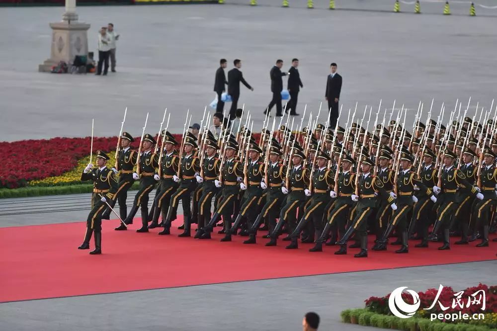 虎将李明瑞简历图片