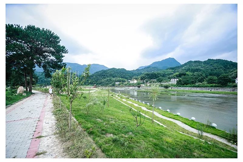 嶽西桃花源:一河五湖三山,一園五景三館_白帽鎮