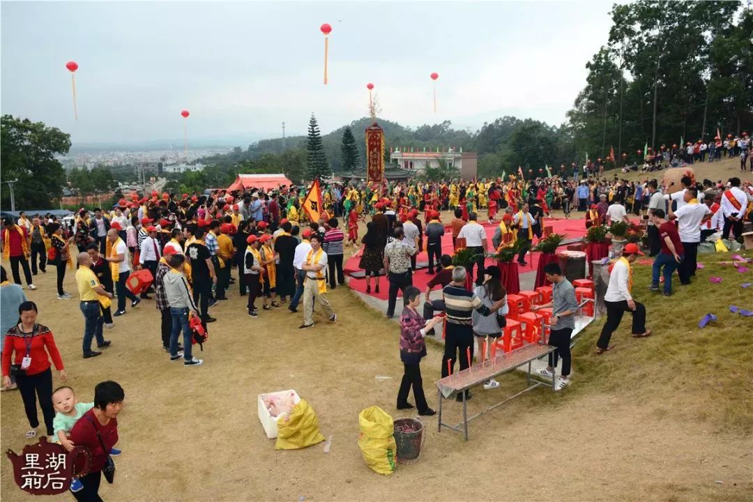 超大型揭西县林氏南山公诞辰现场鼓乐喧天盛况空前