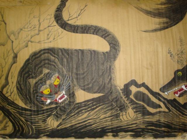 看看古画中的老虎长什么样中国人画的很形象日本人画的最邪恶