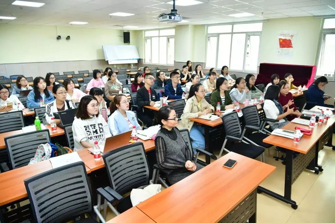 北京师范大学教师教育研究中心 2018级全日制教育硕士赴北京市海淀区