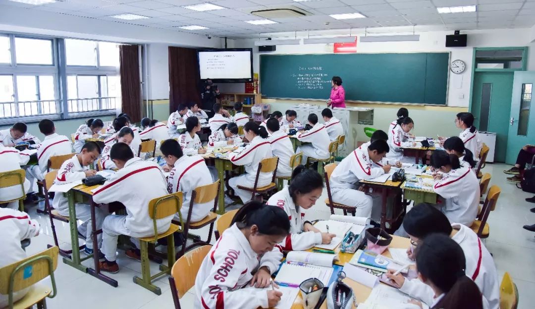 上地實驗學校二十載風華正茂雙培養助力新優質建設