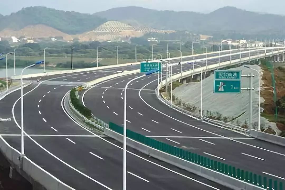 遵义绕城高速公路二环图片