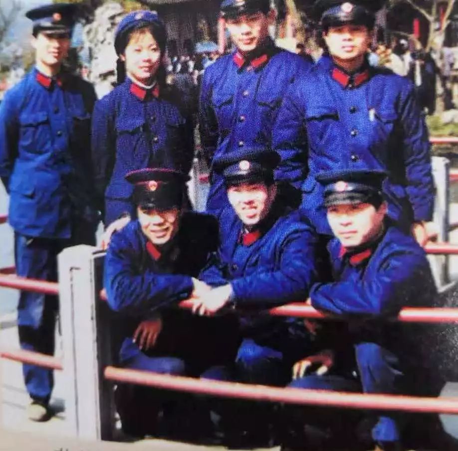 1985年警服图片图片