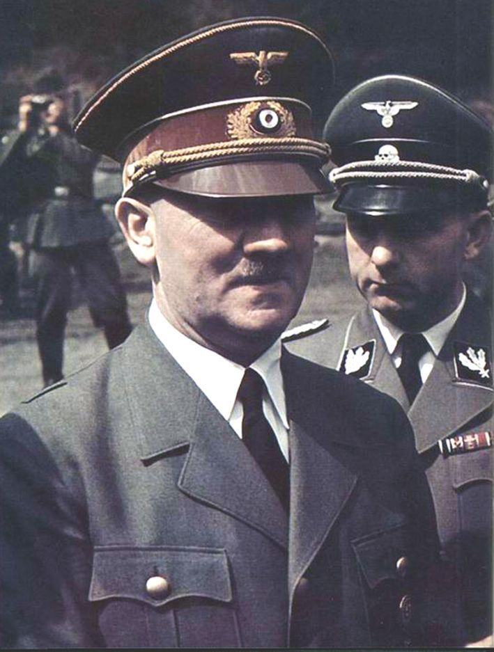 被定格的历史瞬间, 八张希特勒老照片及死亡之谜