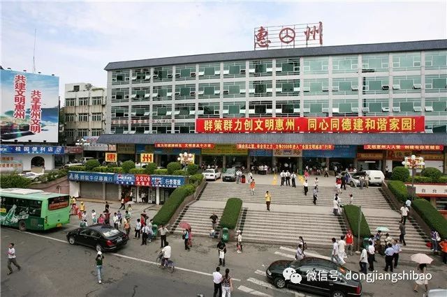 惠州南站停车场图片