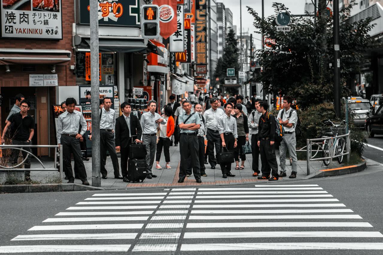 日本街头为何不见有人闯红灯