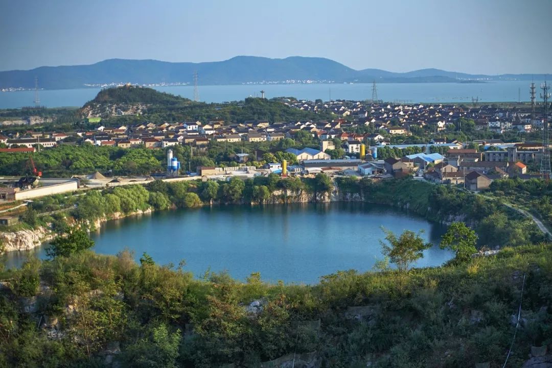 西马鞍山岛图片