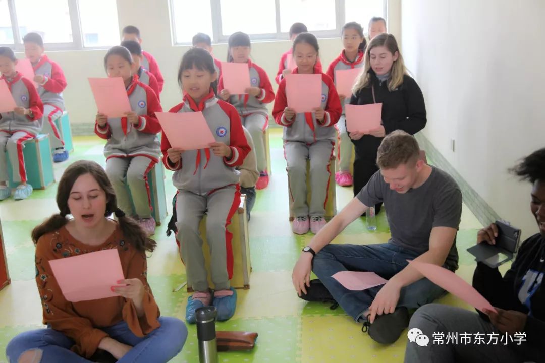 有朋自远方来不亦乐乎东方小学的世界语引来美国中学生开展文化交流