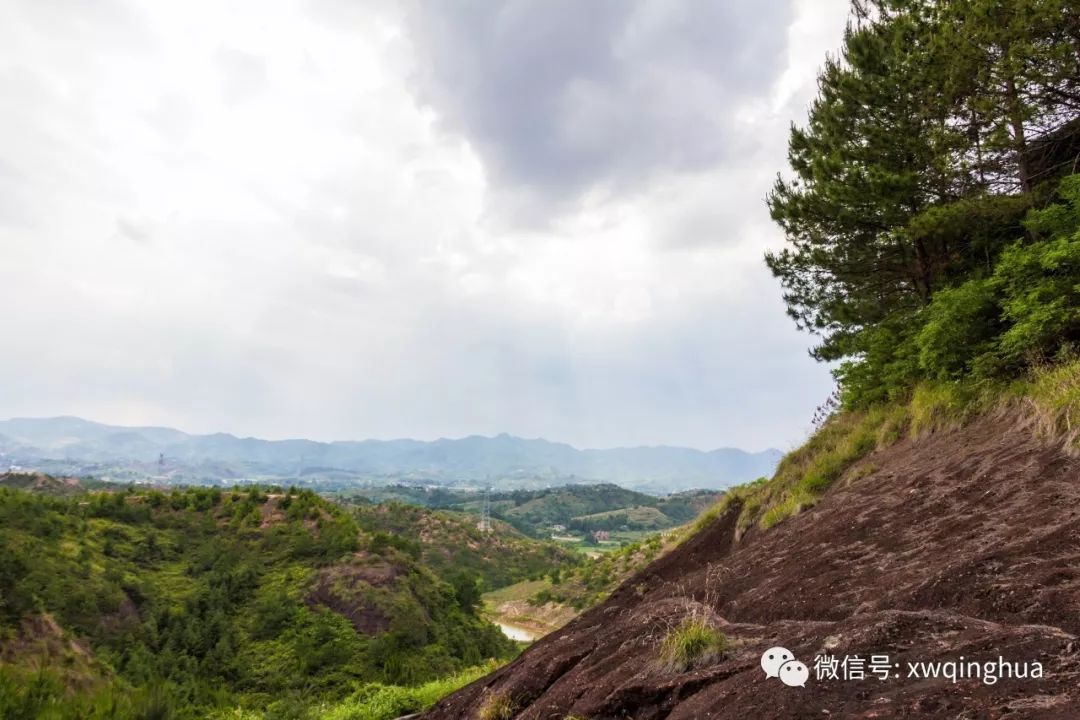 客家尋烏尋烏八景之一石傘標英盤龍寨之行