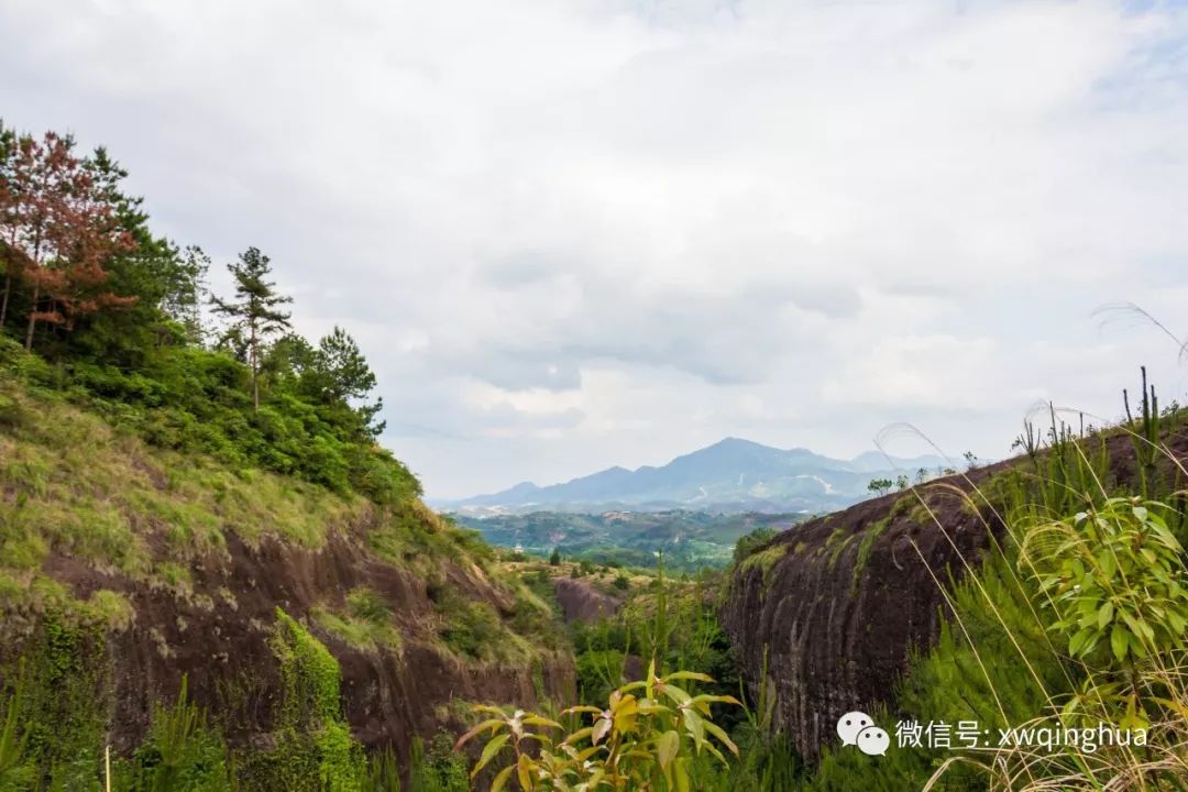 客家尋烏尋烏八景之一石傘標英盤龍寨之行