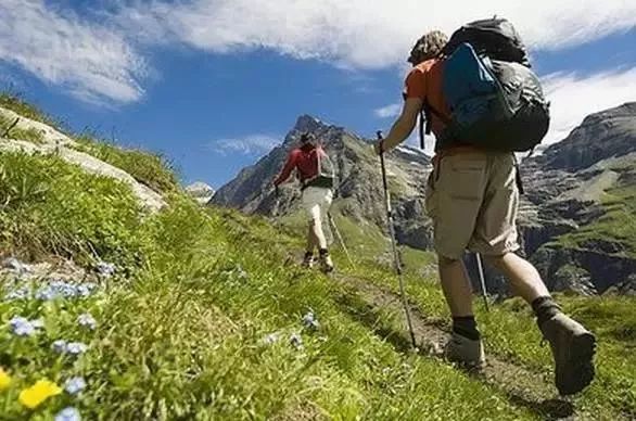 登山健身旅遊小常識_戶外運動