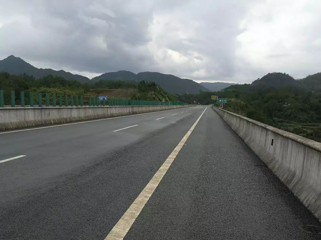 泰顺至苍南高速公路图片