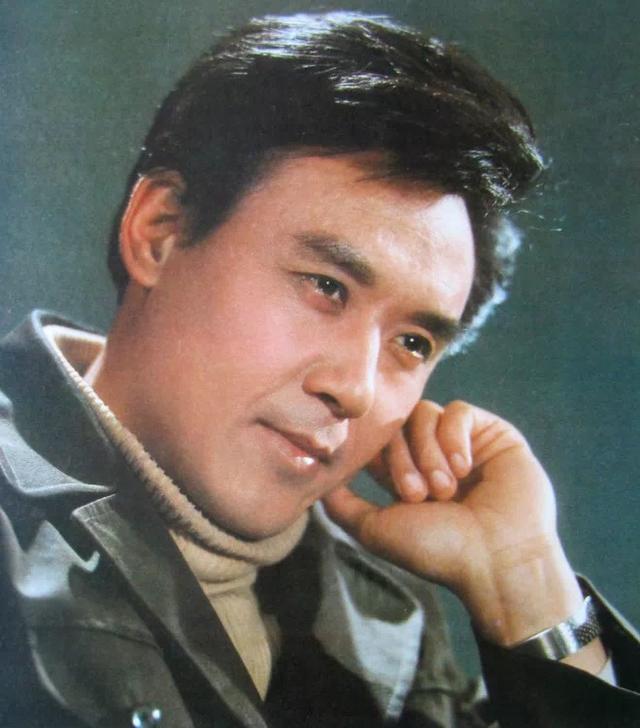 70年代走紅的5位男明星張連文張國民達式常都帥他演雷鋒很精神