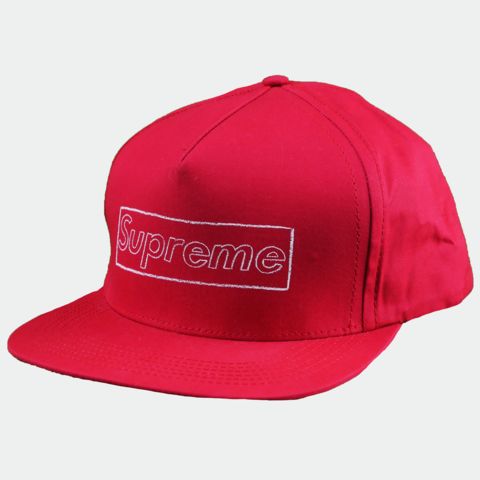 supreme 聯名,這個美國運動品牌掀起