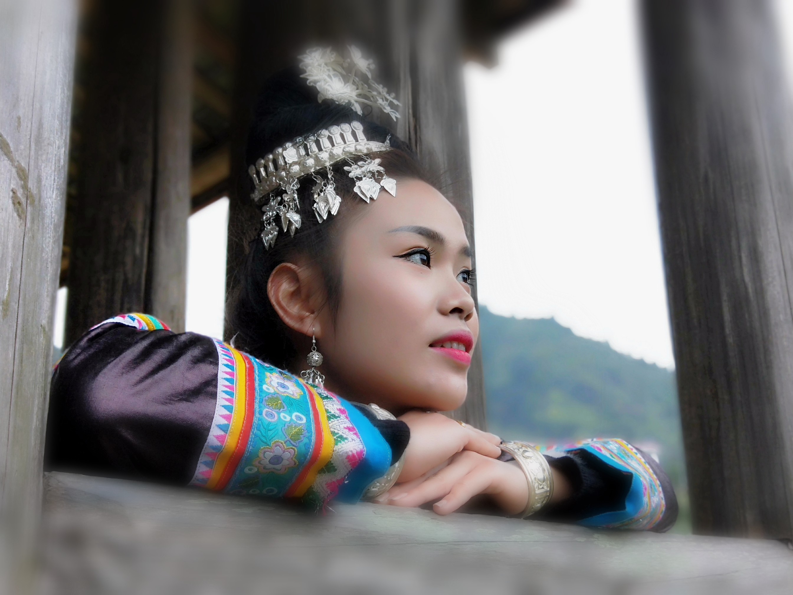 侗族首部公益文化微电影《情定侗乡》宣传片