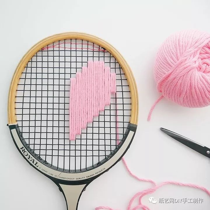自制简易羽毛球拍图片