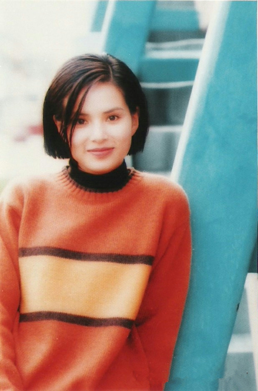 李若彤年轻时候的照片图片