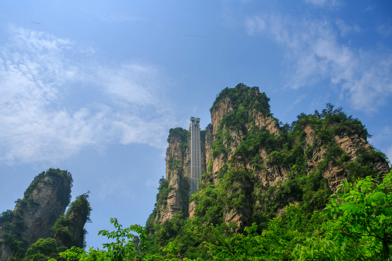 美食美景——張家界武陵源兩日遊_百龍天梯