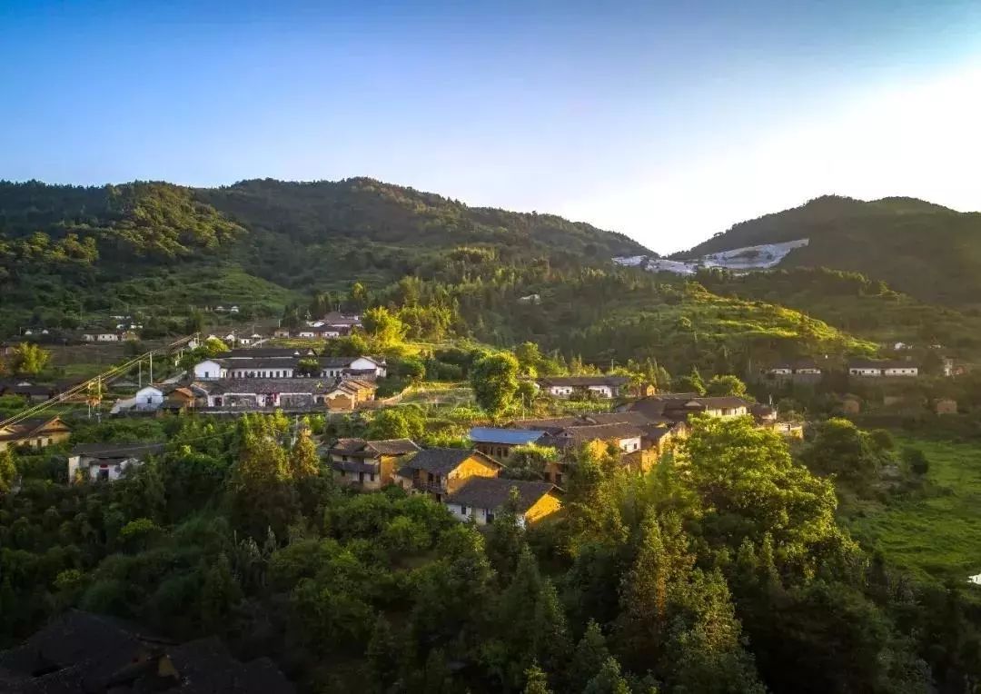 平远梅畲田园综合体瑞山景区(丘政基 摄)来梅州旅行,让你发现生活中的