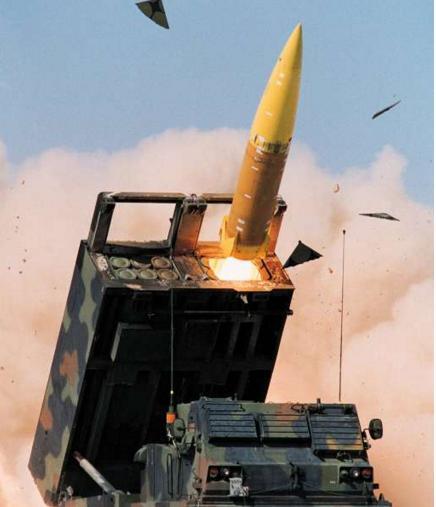 m270式火箭炮是美国自主研制的一种多管火箭炮