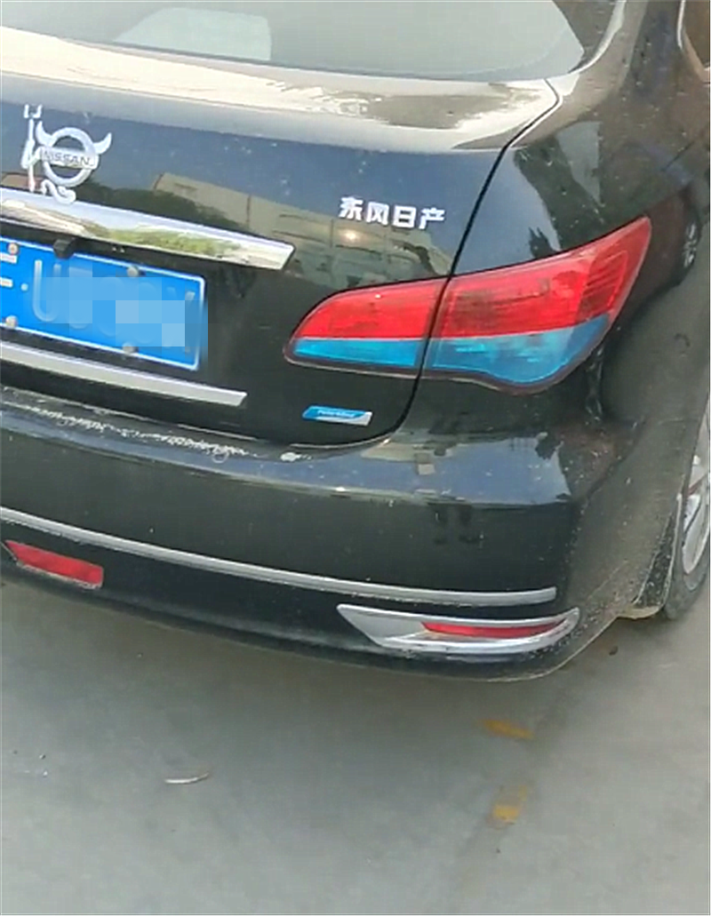 东风日产恶搞车标图片